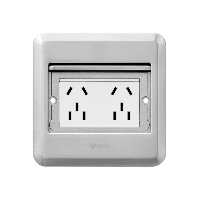 GD8Z256二位小五孔翻盖式方形地脚插座（银色）